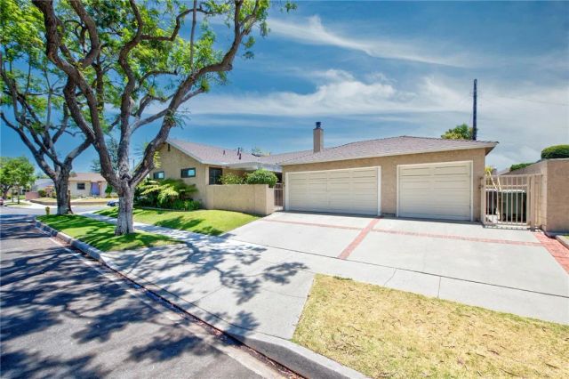 4863 Ocana Avenue, Lakewood, CA 90713