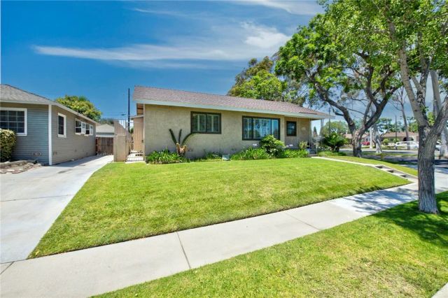 4863 Ocana Avenue, Lakewood, CA 90713