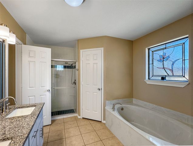 5502 Bradley Court, Arlington, TX 76017