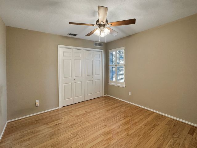 5502 Bradley Court, Arlington, TX 76017