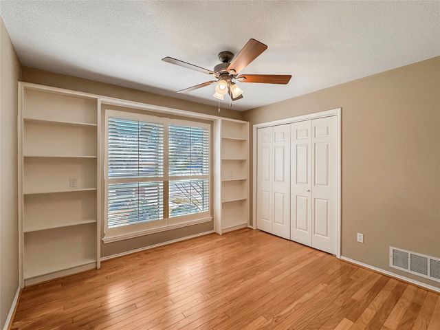 5502 Bradley Court, Arlington, TX 76017