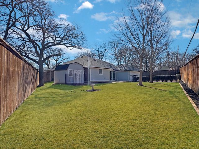 5502 Bradley Court, Arlington, TX 76017