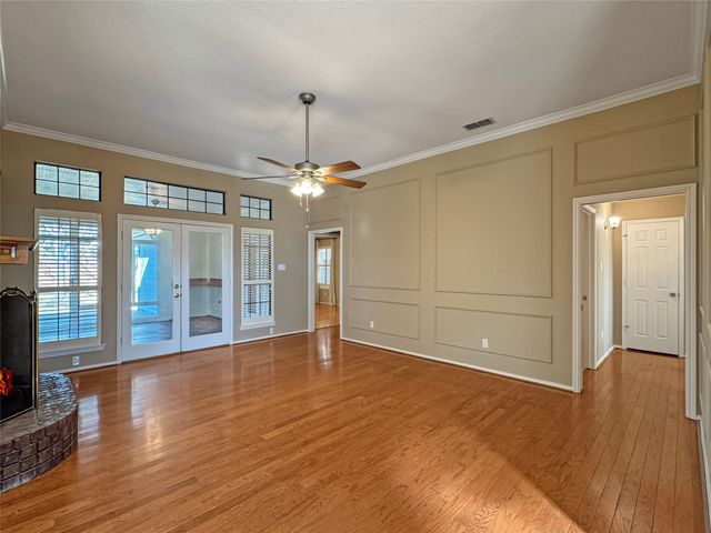 5502 Bradley Court, Arlington, TX 76017