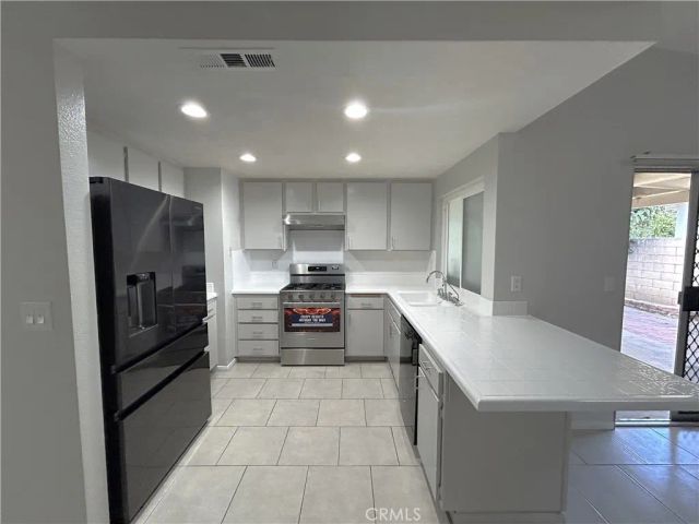 252 W Payson, Azusa, CA 91702
