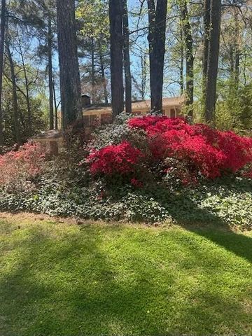 4878 Leeds Court, Atlanta, GA 30338