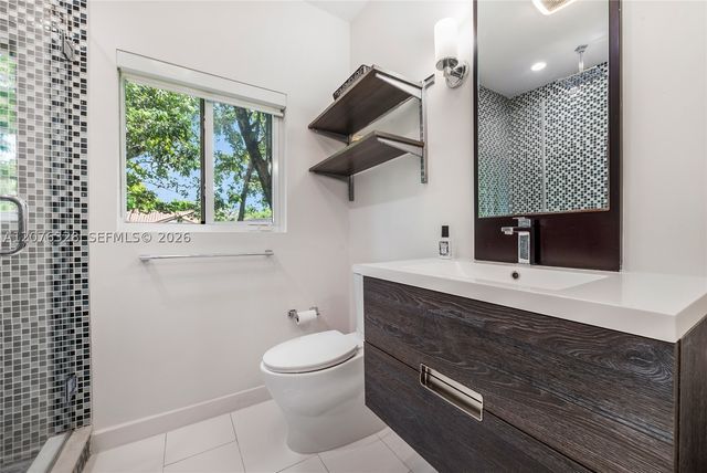 100 Sarto Ave, Coral Gables, FL 33134