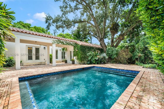100 Sarto Ave, Coral Gables, FL 33134