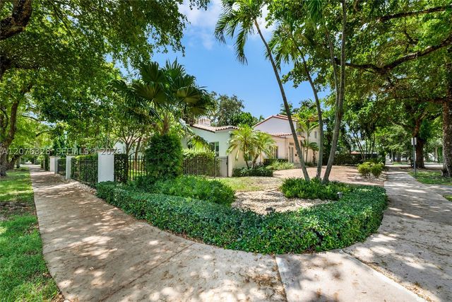 100 Sarto Ave, Coral Gables, FL 33134