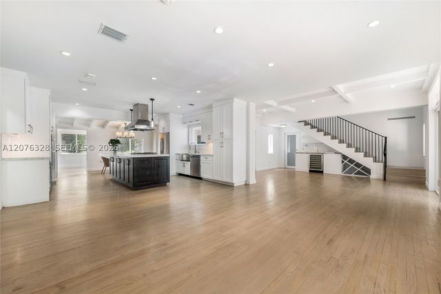 100 Sarto Ave, Coral Gables, FL 33134