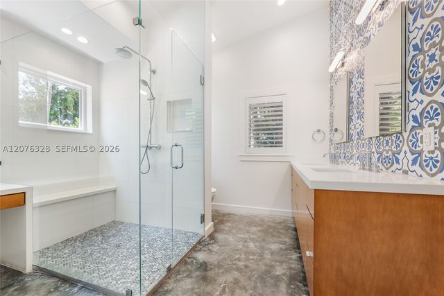 100 Sarto Ave, Coral Gables, FL 33134