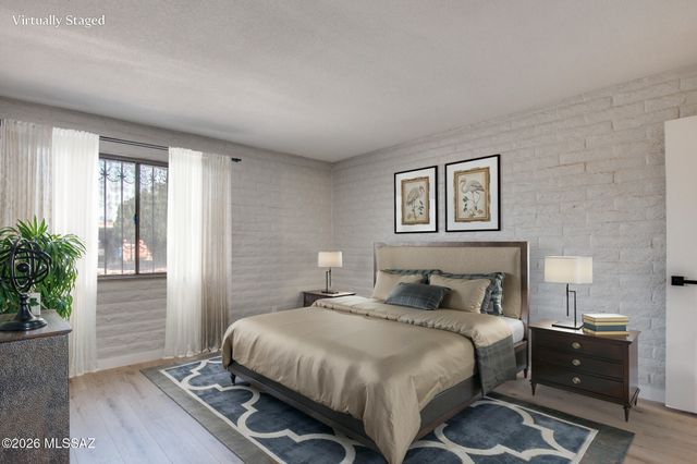 121 W Vista Grande Drive, Tucson, AZ 85704