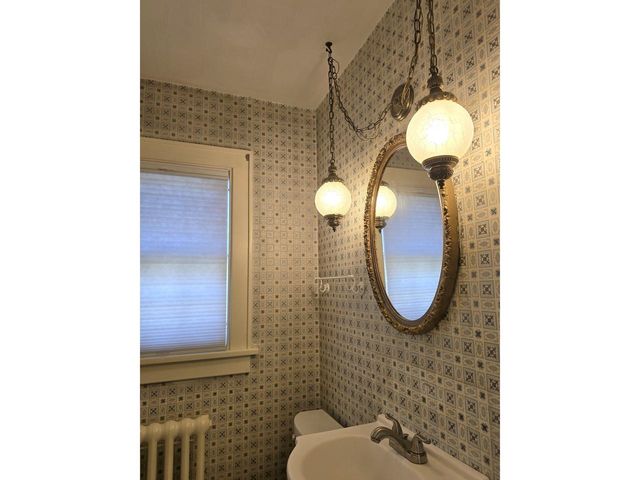 1495 Williston Road, South Burlington, VT 05403