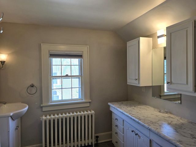 1495 Williston Road, South Burlington, VT 05403