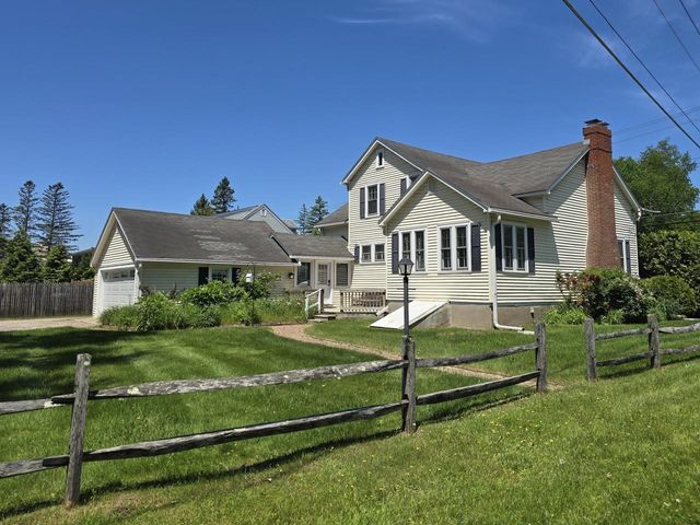 1495 Williston Road, South Burlington, VT 05403