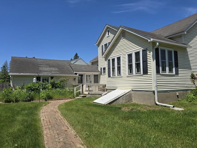 1495 Williston Road, South Burlington, VT 05403