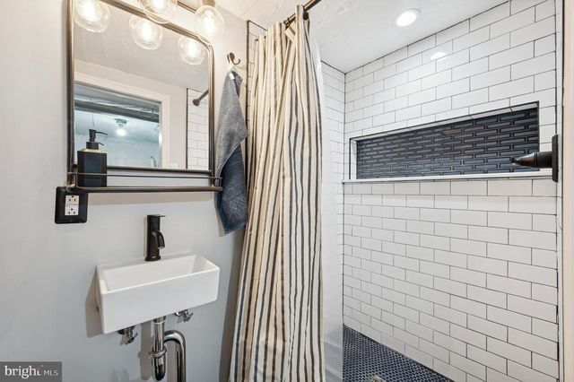 1111 WILSON DR, Havertown, PA 19083