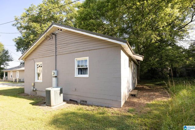 105 CHURCH AVENUE NE, Jacksonville, AL 36265