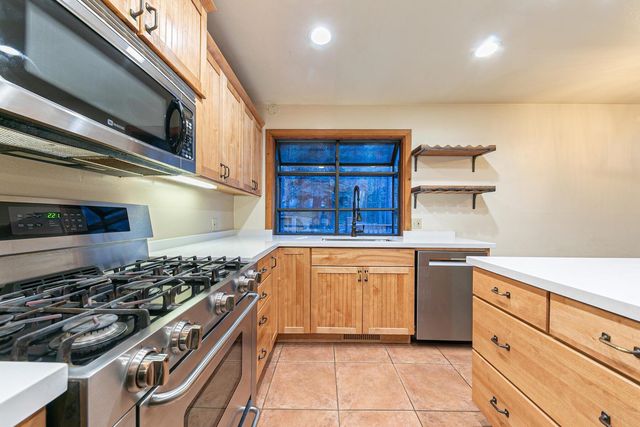 12438 Greenwood Drive, Truckee, CA 96161