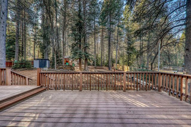 12438 Greenwood Drive, Truckee, CA 96161