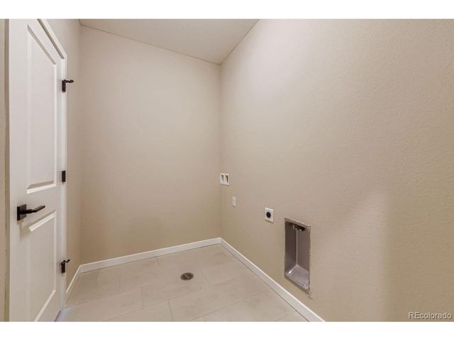 8327 Mount Kataka St, Littleton, CO 80125