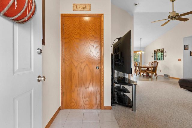 2909 OVERLOOK COURT, Green Bay, WI 54313