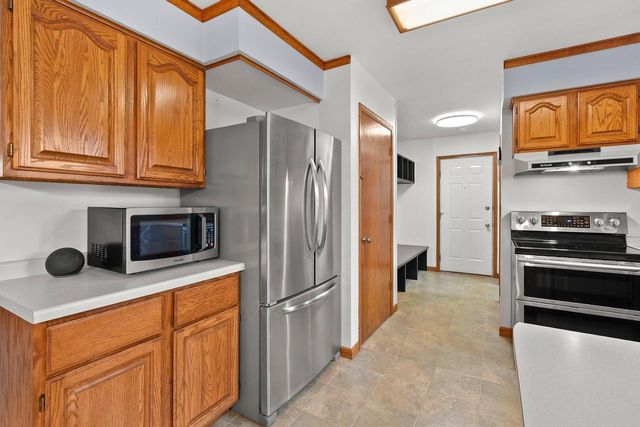 2909 OVERLOOK COURT, Green Bay, WI 54313