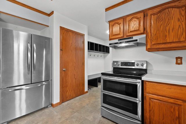 2909 OVERLOOK COURT, Green Bay, WI 54313