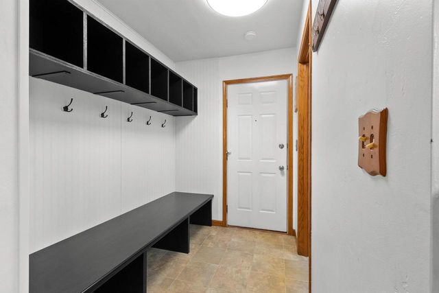 2909 OVERLOOK COURT, Green Bay, WI 54313