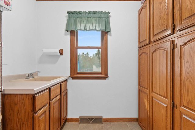 2909 OVERLOOK COURT, Green Bay, WI 54313