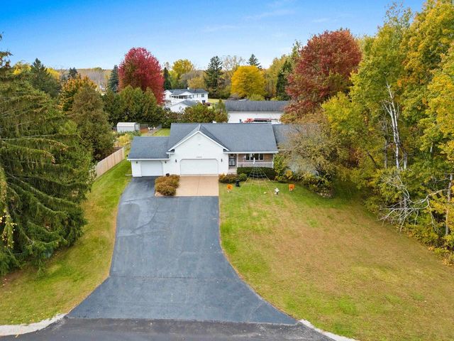 2909 OVERLOOK COURT, Green Bay, WI 54313