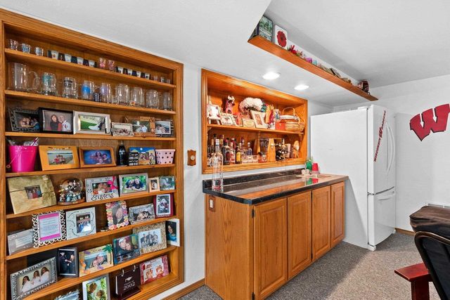 2909 OVERLOOK COURT, Green Bay, WI 54313