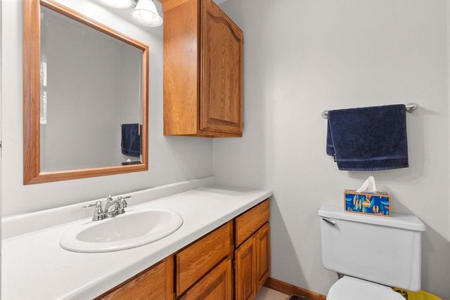 2909 OVERLOOK COURT, Green Bay, WI 54313