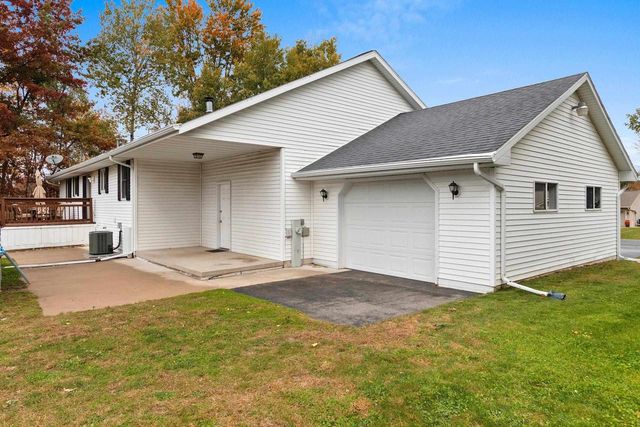 2909 OVERLOOK COURT, Green Bay, WI 54313