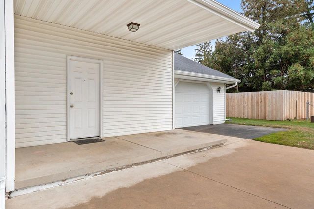 2909 OVERLOOK COURT, Green Bay, WI 54313