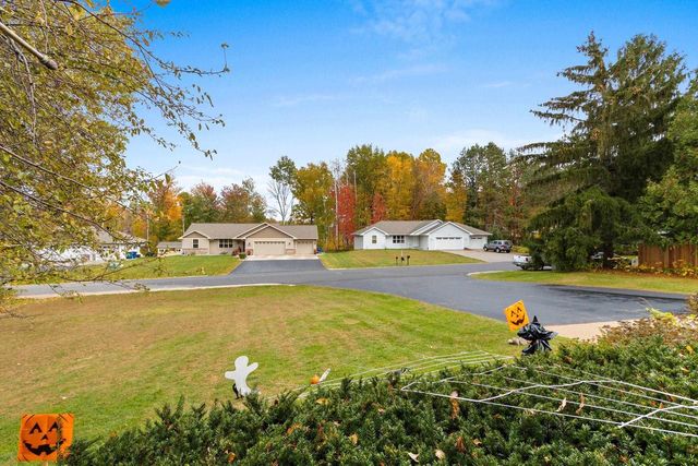 2909 OVERLOOK COURT, Green Bay, WI 54313