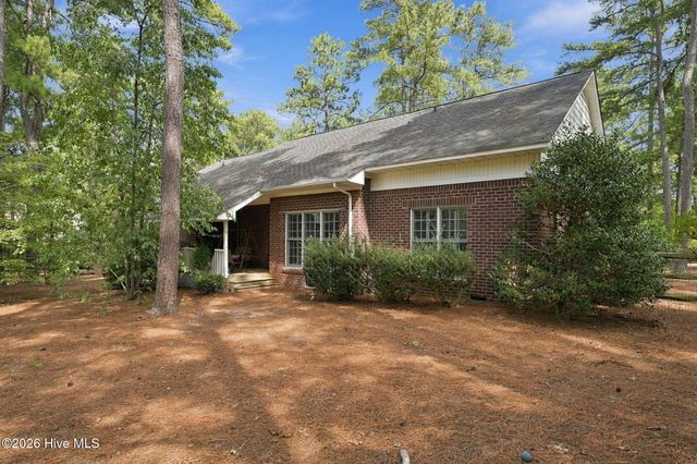 3 Tull Lane, Pinehurst, NC 28374