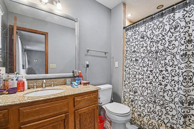 51170 Whitewater Lane, South Bend, IN 46628