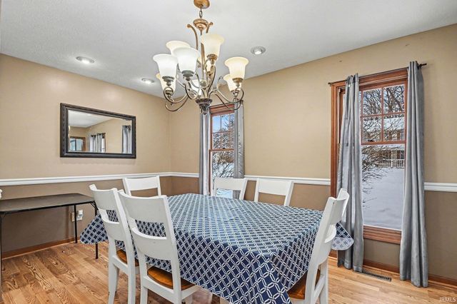 51170 Whitewater Lane, South Bend, IN 46628