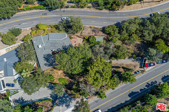 14301 Mulholland Drive, Los Angeles, CA 90077
