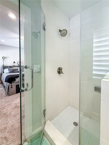 23433 Hatteras, Woodland Hills, CA 91367