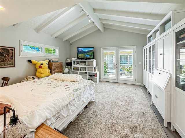 23433 Hatteras, Woodland Hills, CA 91367