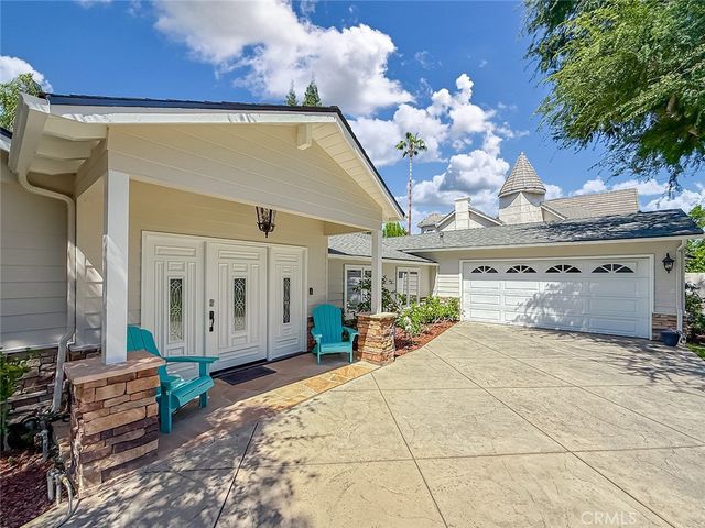 23433 Hatteras, Woodland Hills, CA 91367