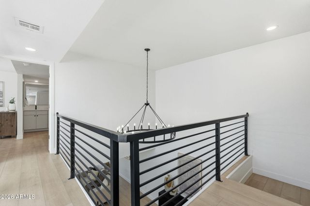 2323 E EVANS Drive, Phoenix, AZ 85022