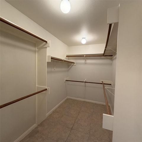 12219 Winderwick Lane, Houston, TX 77066