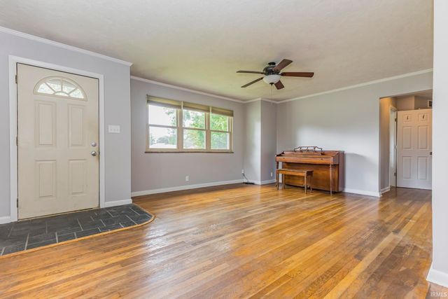 900 W ELSIE, Muncie, IN 47303