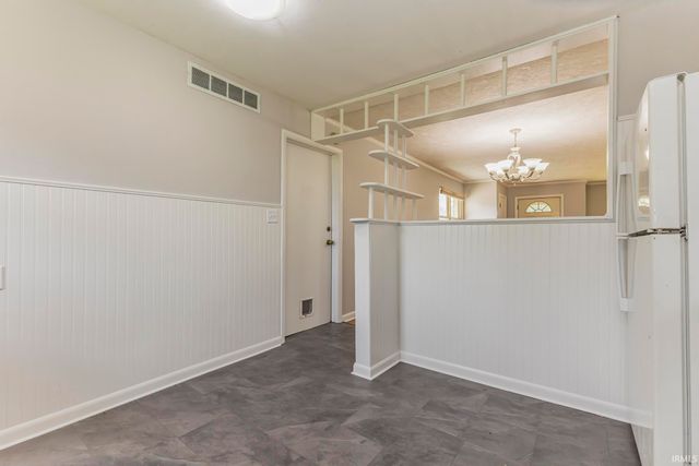 900 W ELSIE, Muncie, IN 47303