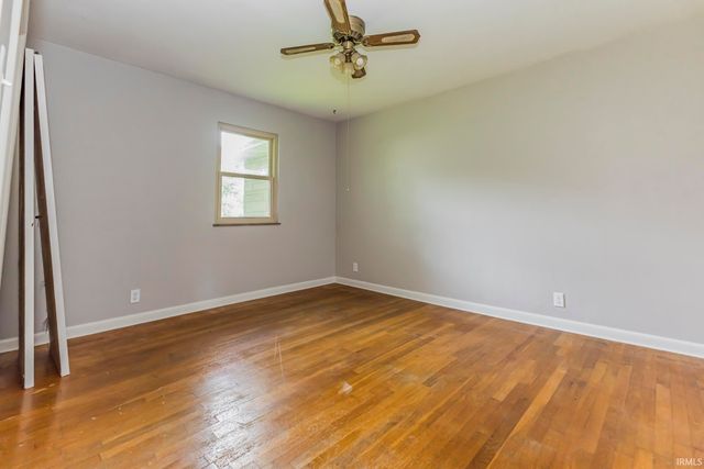 900 W ELSIE, Muncie, IN 47303