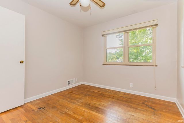 900 W ELSIE, Muncie, IN 47303