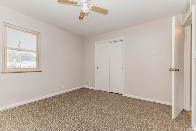 900 W ELSIE, Muncie, IN 47303