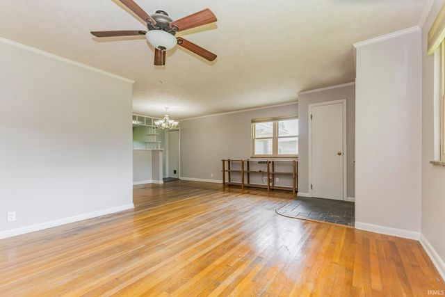 900 W ELSIE, Muncie, IN 47303